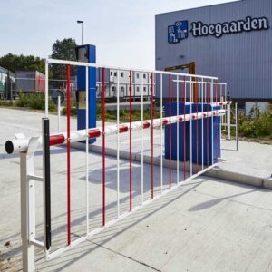 mcs58 automatisk vägbom med vikgrind